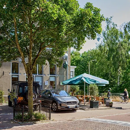 Station Amstelveen-3