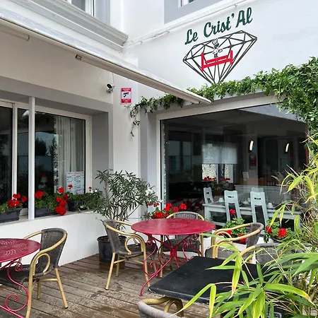 Hotel Le Crist Al, Front de mer, chambres climatisées et son studio non climatisé, proche du centre ville-2
