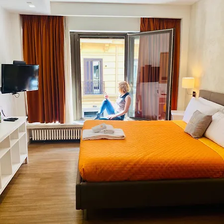 Prestige Rooms Chiaia-2