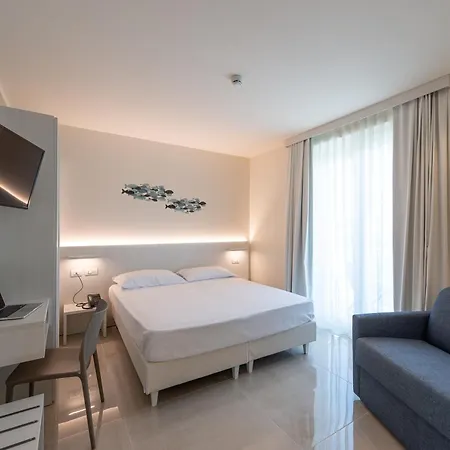 Hotel Carducci-2