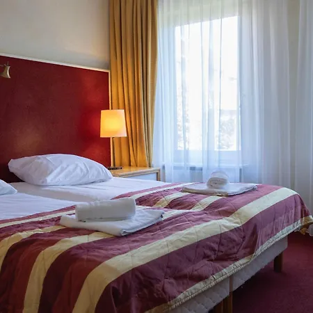 Hotel De Torenhoeve-3