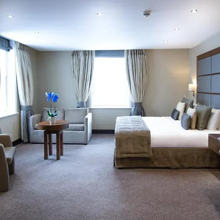 Rochester Hotel By Blue Orchid-2