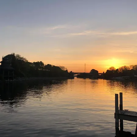 Manistee Inn & Marina-3