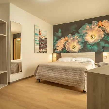 Hotel Nautic-3