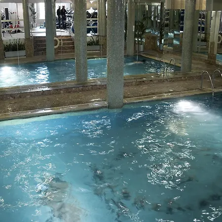 Queens Hotel & Spa-2