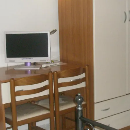 Hotel Athena-2