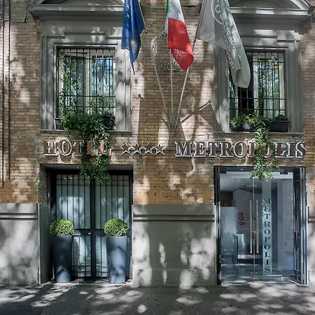 Hotel Metropolis-2