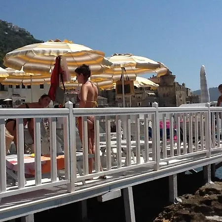 Hotel La Marina-3