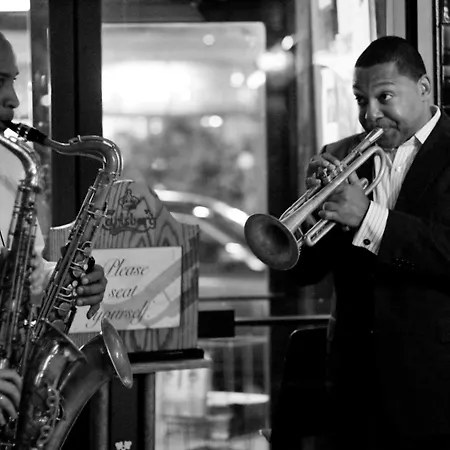 The Rex Hotel Jazz & Blues Bar-3