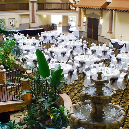 Radisson Hotel El Paso Airport-3