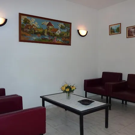 Hotel Perama-2