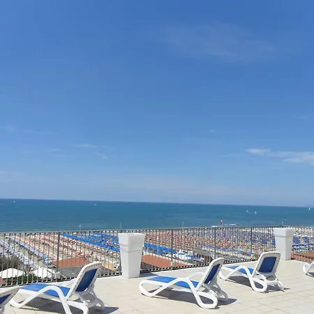 Hotel Sole E Mare-3