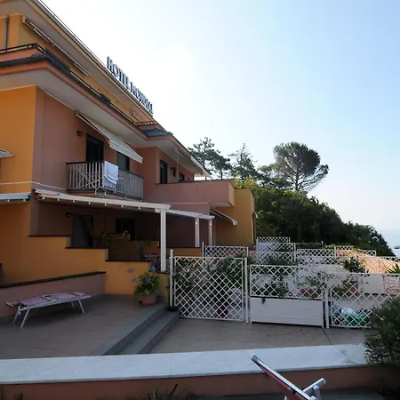 Hotel Residence Mondial-3