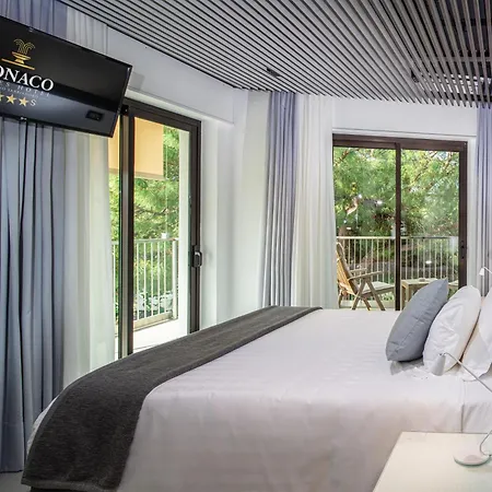 Monaco Suites Hotel-3