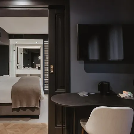 The Nox Hotel-3