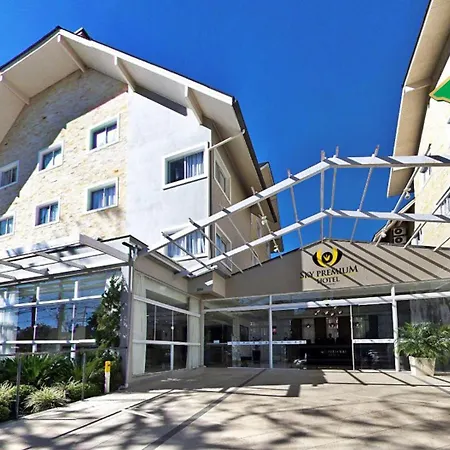 Sky Premium Hotel Gramado - Ótima Localização-3
