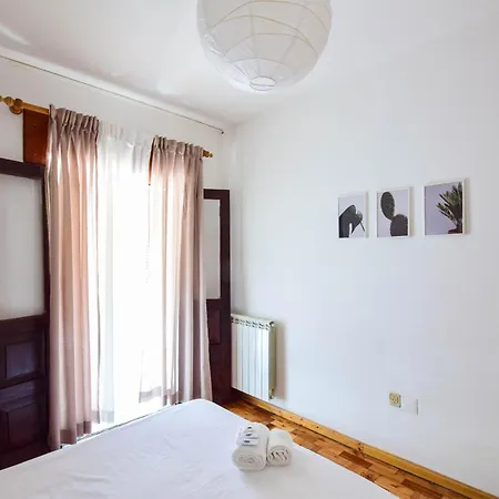 Nations Geres - Bed & Breakfast-3