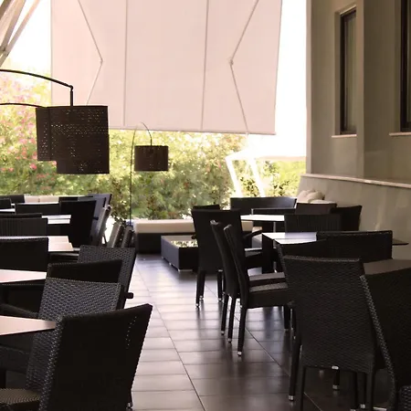 Hotel Solaris-2