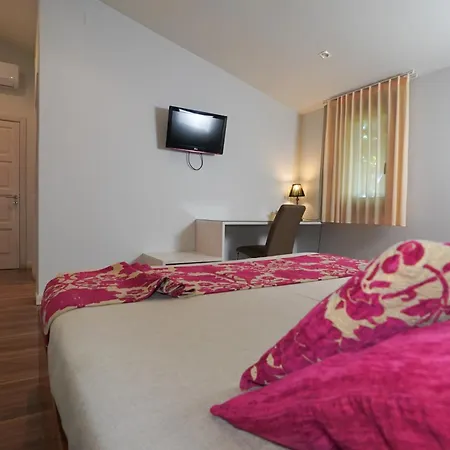 Hotel Mas Prades-3