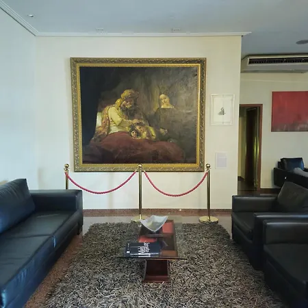 Faro Hotel São José dos Campos-3