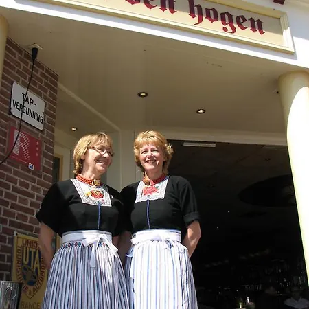 Hotel Cafe Restaurant Van Den Hogen-3