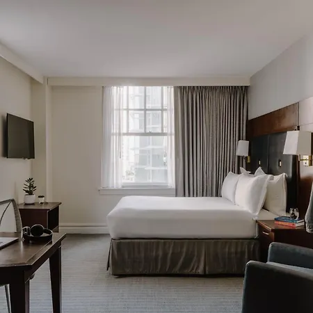 Club Quarters Hotel Downtown, Houston-3