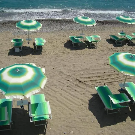 Hotel Lora Rda Luxury-3