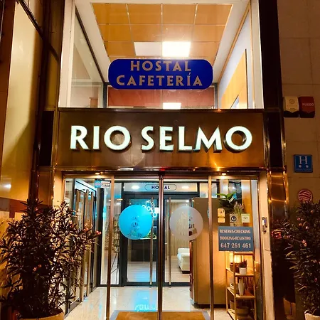 Hostal Rio Selmo-3