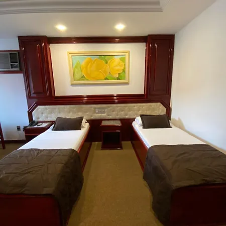 Maxim Plaza Hotel-2