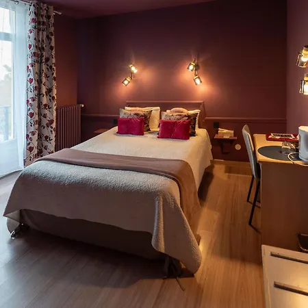 Hotel Des Dauphins-3