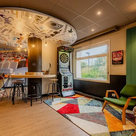 B&B HOTEL Lille Villeneuve d'Ascq Hôtel de Ville-3