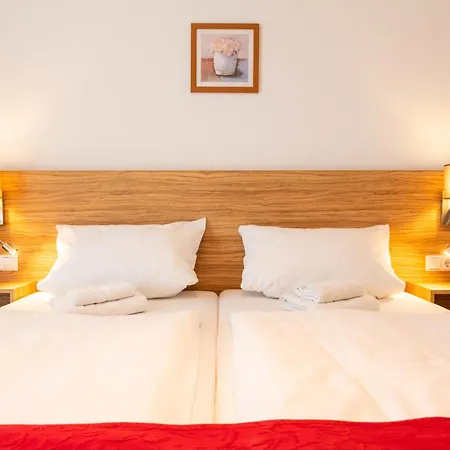 Akzent Hotel Am Burgholz-3