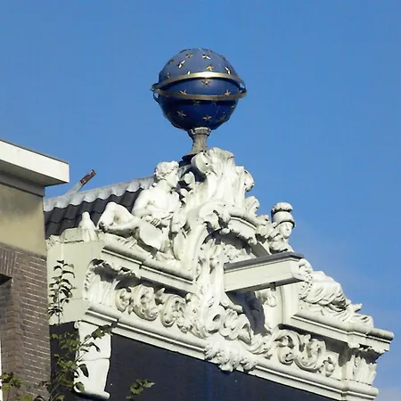 Ambassade Hotel-2