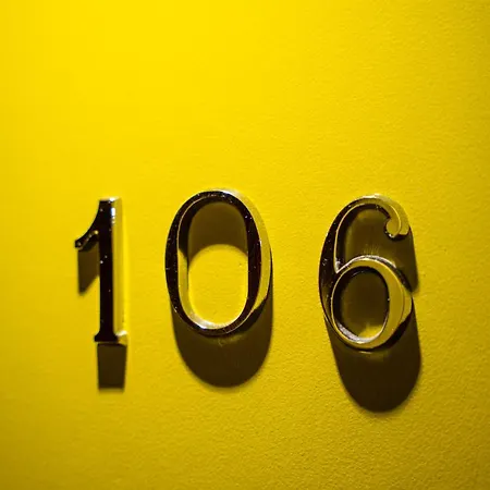 Hotel J. Balmes Vic-3