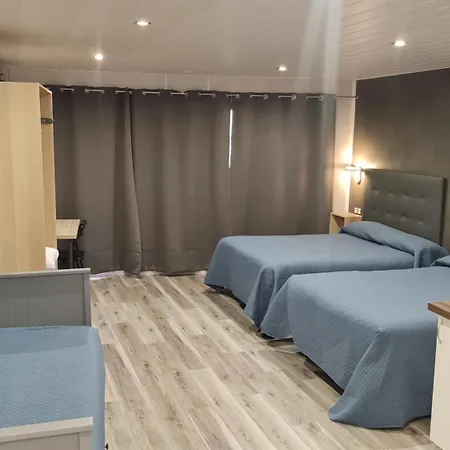 Hostal Alcazaba-3