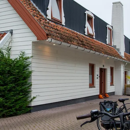 Strandhotel de Logerij Renesse-2