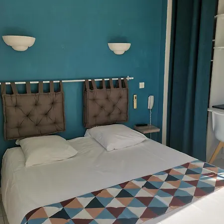 Carry Hotel-3