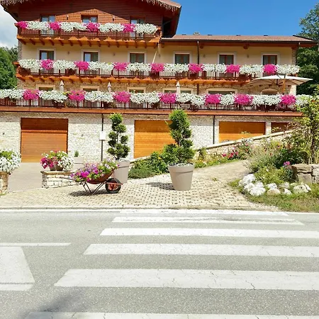Boutique Hotel Il Riccio - Adults Only-2