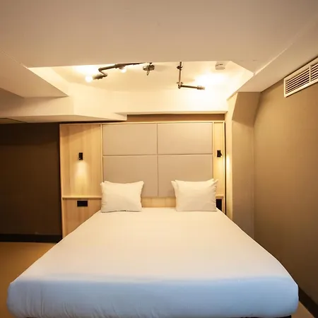 The Alfred Hotel-2