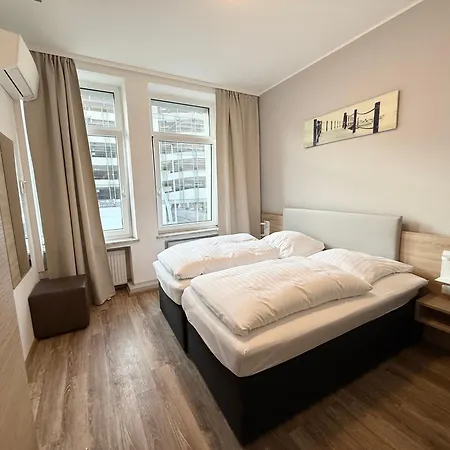 Central Hotel Duisburg-2