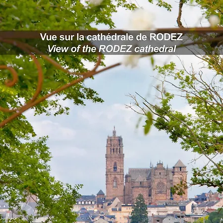 HÔTEL LA FERME DE BOURRAN - RODEZ - parking privé avec bornes pour voitures électriques-2
