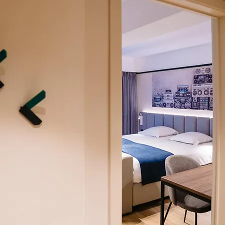 Ostend Hotel-3