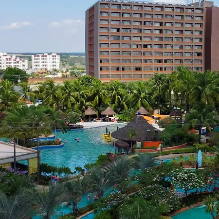 Hot Beach Resort-3