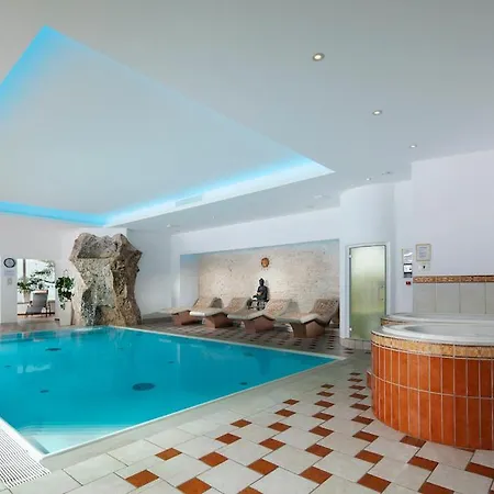 Alpenhotel Weiherbach Berchtesgaden Hallenbad und Sauna-3