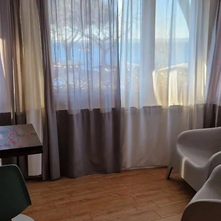 Casa Lady-3