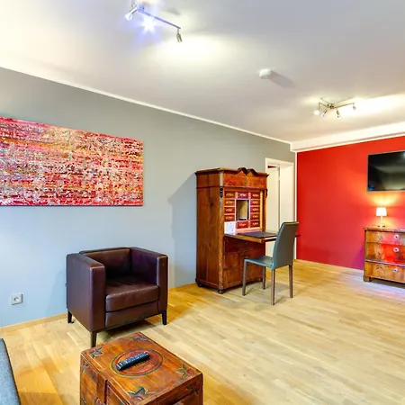 Qube Hotel Bergheim-3