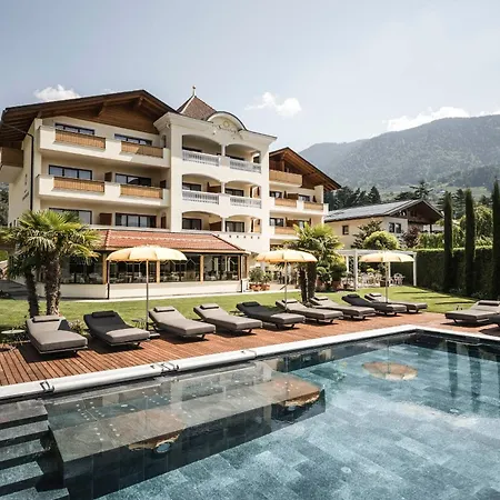 Hotel Sonnenburg-3