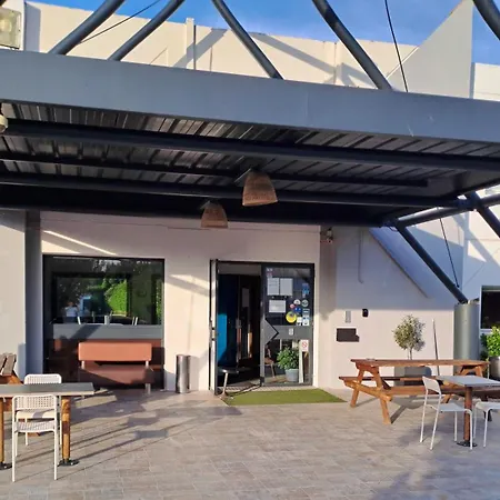 HOTEL THANIA Sète Frontignan-2