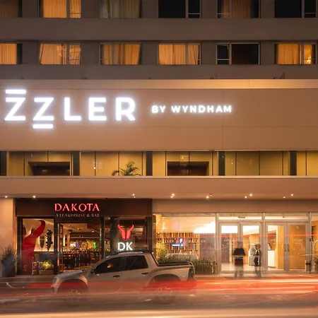 Dazzler By Wyndham Montevideo-3