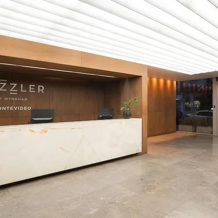 Dazzler By Wyndham Montevideo-2
